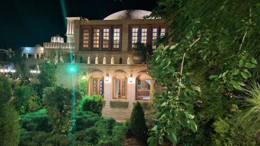 عکس آریا باغ