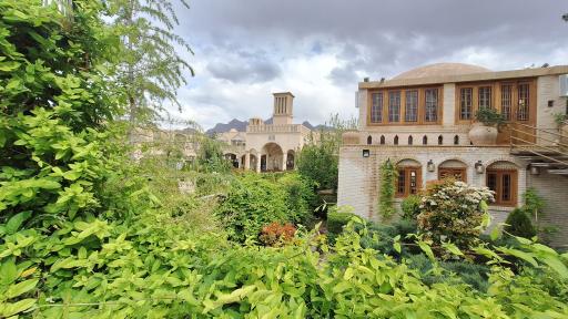 عکس آریا باغ