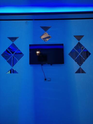 عکس استودیو فیلم و عکس مکث