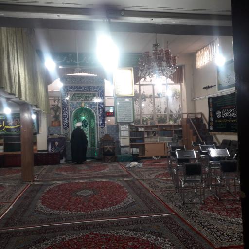 عکس مسجد پیوه‌ژنی‌ها (هفده شهریور)