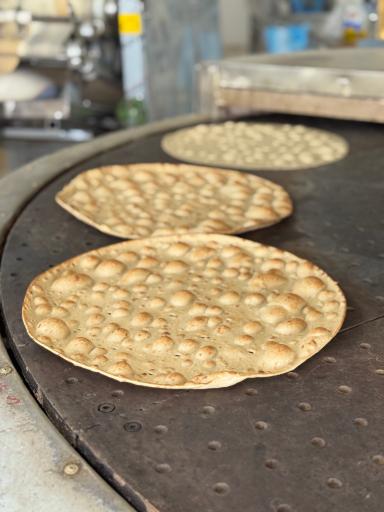 عکس نان کامل