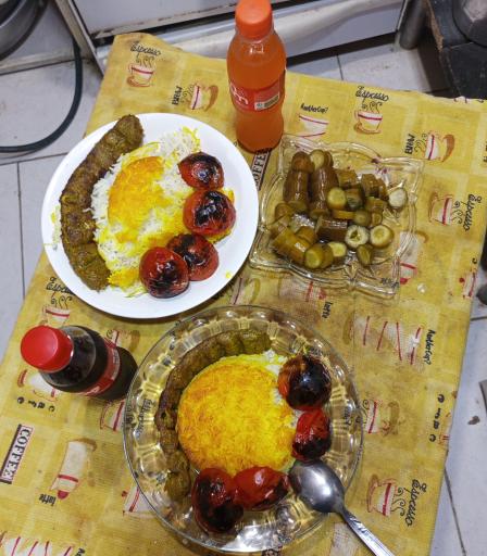 عکس مطبخ ورستوران گیلانه