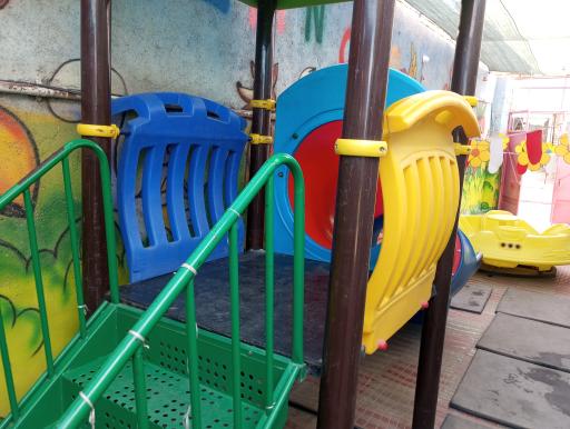 پیش دبستانی و مهد کودک دلنواز