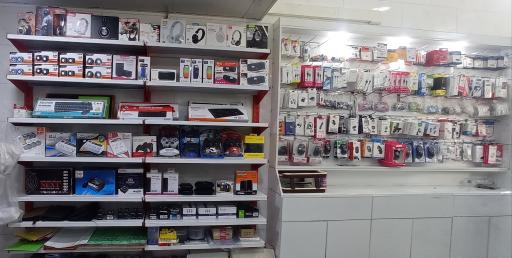 عکس خدمات کامپیوتری و کافی نت نوین سیستم 