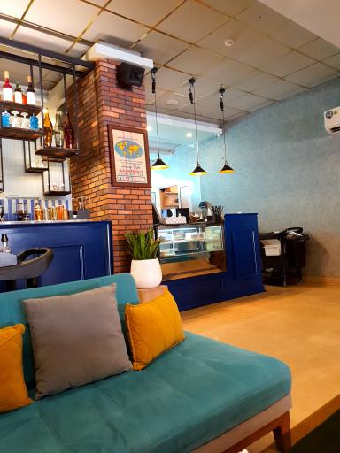 عکس کافه فیروزه