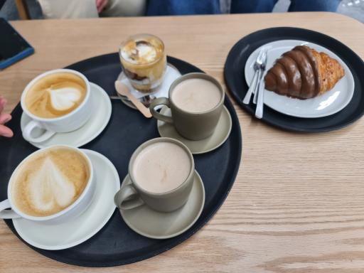 عکس کافه ساعدی نیا