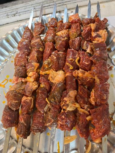 عکس سفره خانه سنتی تی تی پل