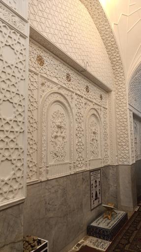 عکس آرامگاه پروین اعتصامی