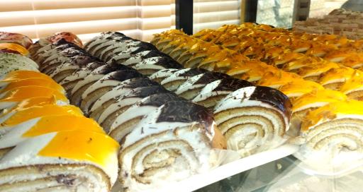 عکس شیرینی فروشی ولی عصر