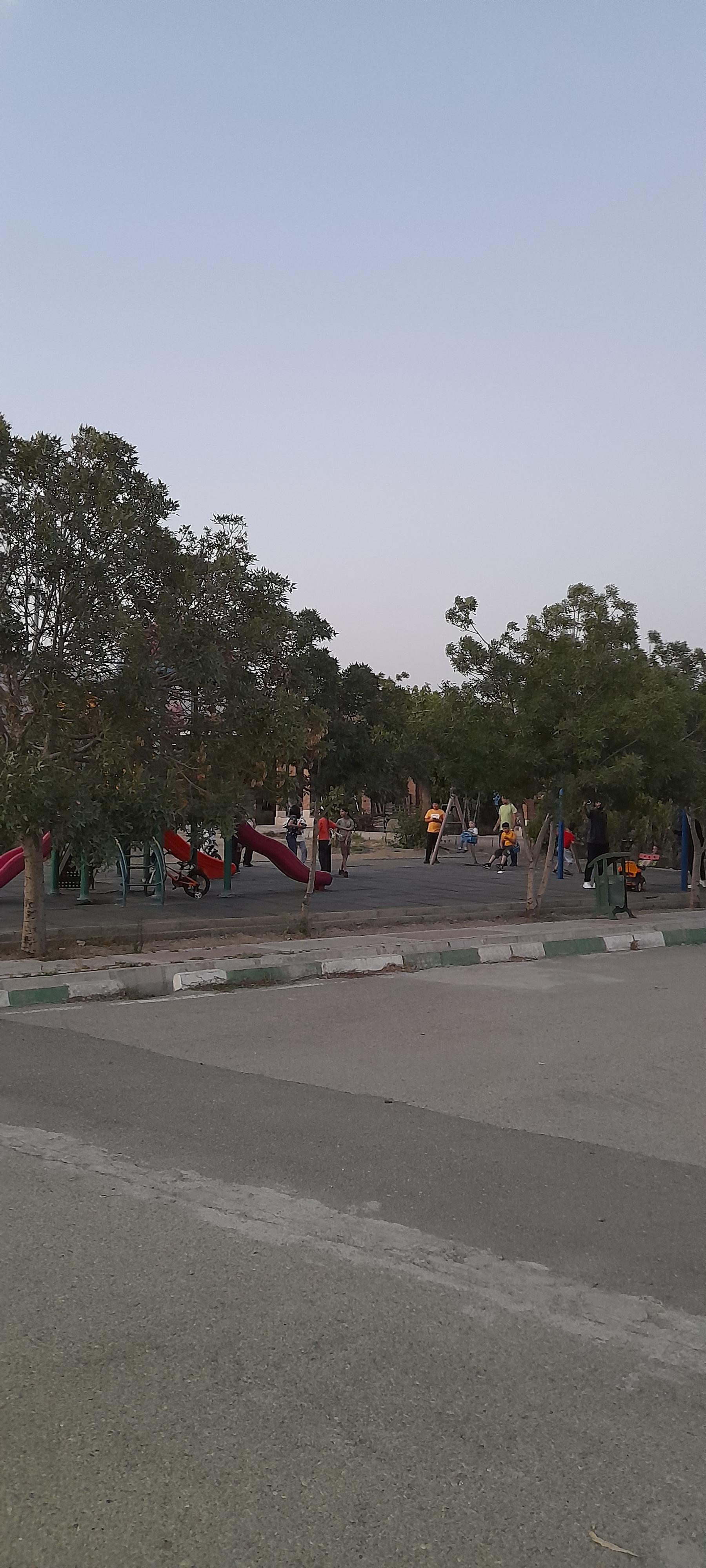 عکس بوستان حضرت خدیجه (س)