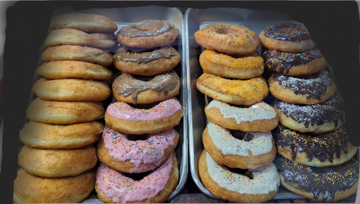 عکس دونات و پیراشکی دنیز