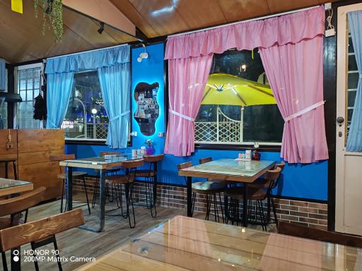 عکس کافه بل