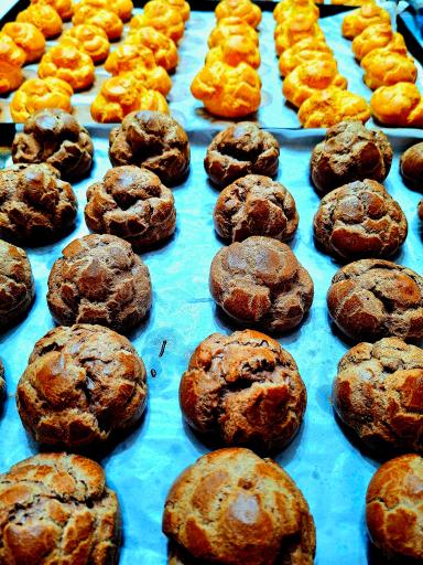 عکس شیرینی خانگی گل انار