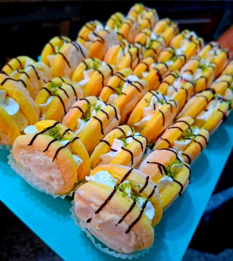 عکس شیرینی خانگی گل انار