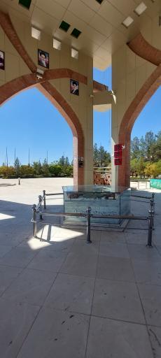 عکس قبور مطهر شهدای گمنام