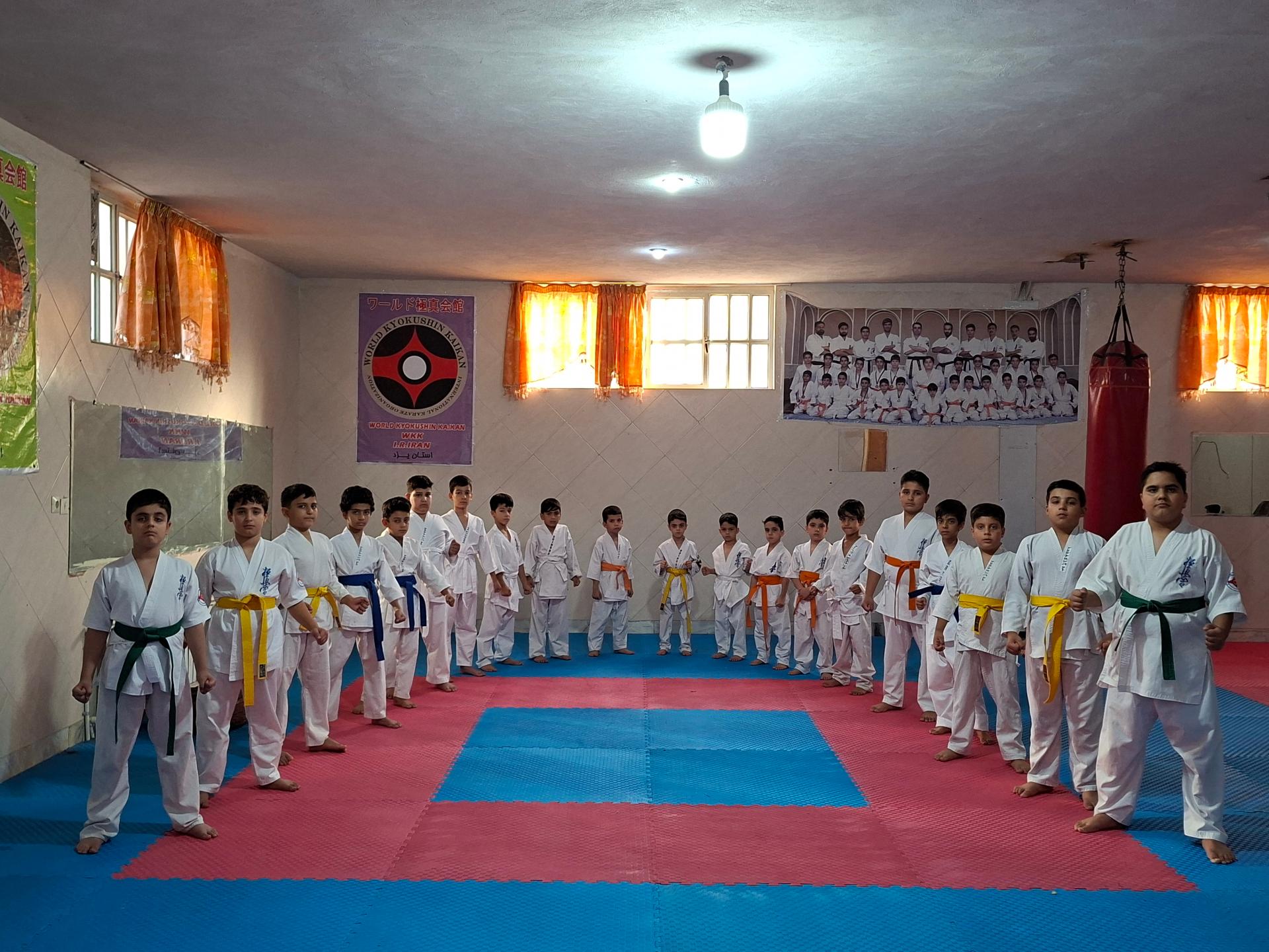 عکس باشگاه منتظران ظهور