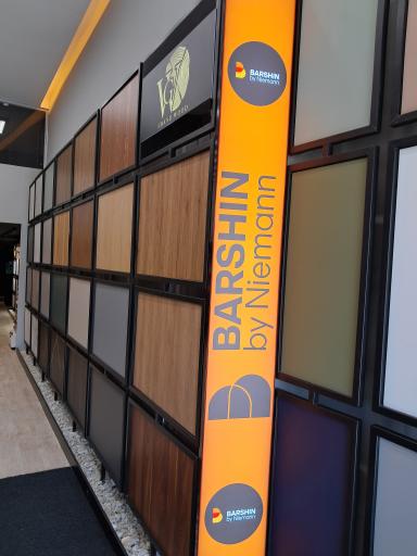 عکس بازرگانی صادق نژاد