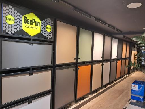 بازرگانی صادق نژاد