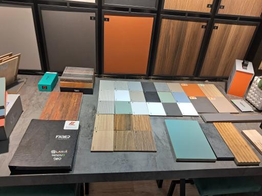 عکس بازرگانی صادق نژاد