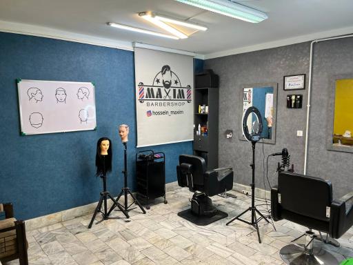 عکس آموزشگاه آرایشگری مردانه سورنا