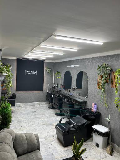 عکس آموزشگاه آرایشگری مردانه سورنا