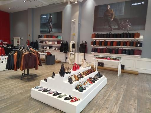 عکس نوین چرم