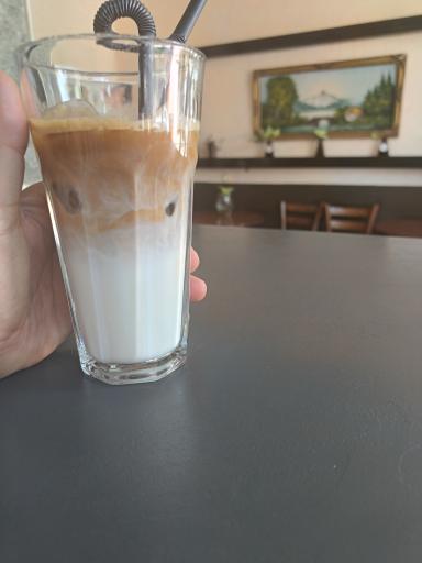 عکس کافه کاژه