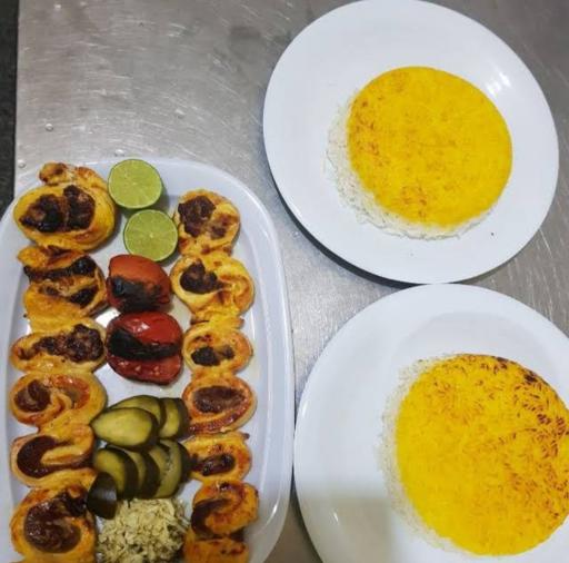 عکس رستوران و کترینگ گلستان