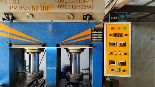 عکس لاستیک سازی پیشرو صنعت طاهری 