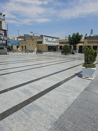 عکس فروشگاه سوغات و متبرکات حرم عبدالعظیم