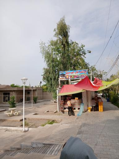 عکس ارزانکده گلاب کعبه قمصر