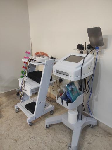 عکس فیزیوتراپی تسنیم 