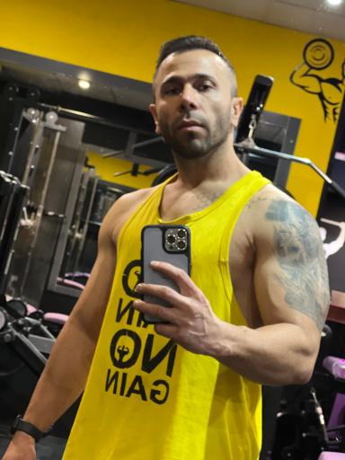 باشگاه بدنسازی آمینو