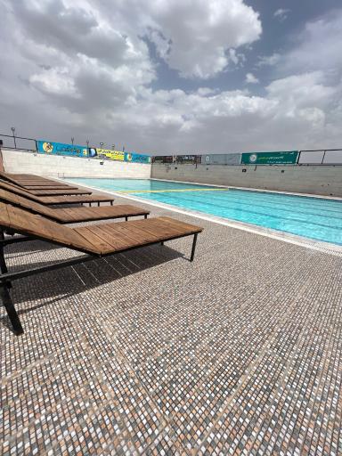 عکس استخر روباز چهارفصل فرشته