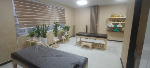 سالن ماساژ اردیبهشت