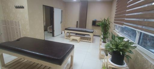 سالن ماساژ اردیبهشت