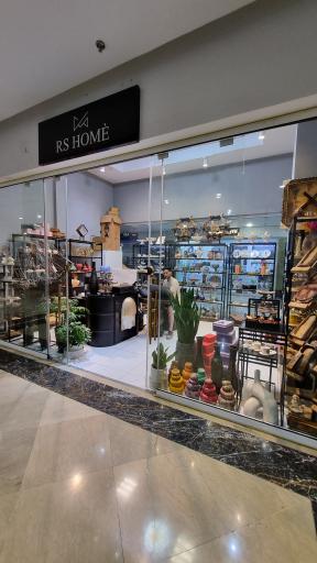 عکس فروشگاه صنایع دستی Rs Home