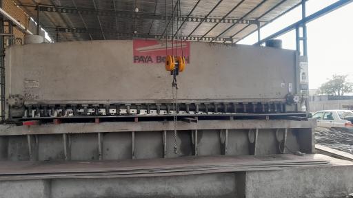 عکس برشکاری مهرداد محمدی