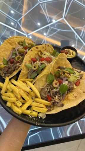 عکس مورا لانژ 