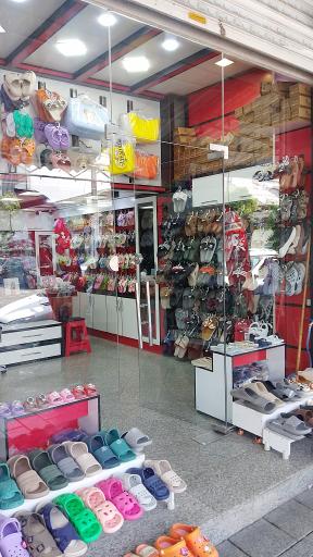 فروشگاه دمپایی خیرخواه