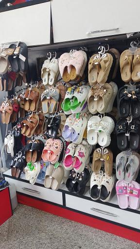 عکس فروشگاه دمپایی خیرخواه