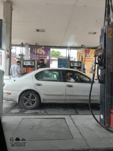 عکس پمپ بنزین