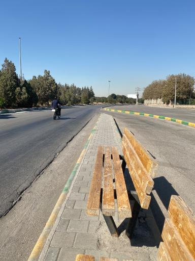 عکس  میدان قائم