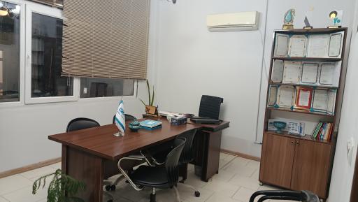 عکس نمایندگی بیمه دی کد ۶۷۰۵