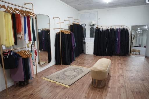 عکس فروشگاه حانا حجاب