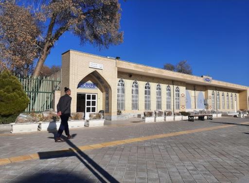 عکس مسجد ایستگاه قطار نیشابور