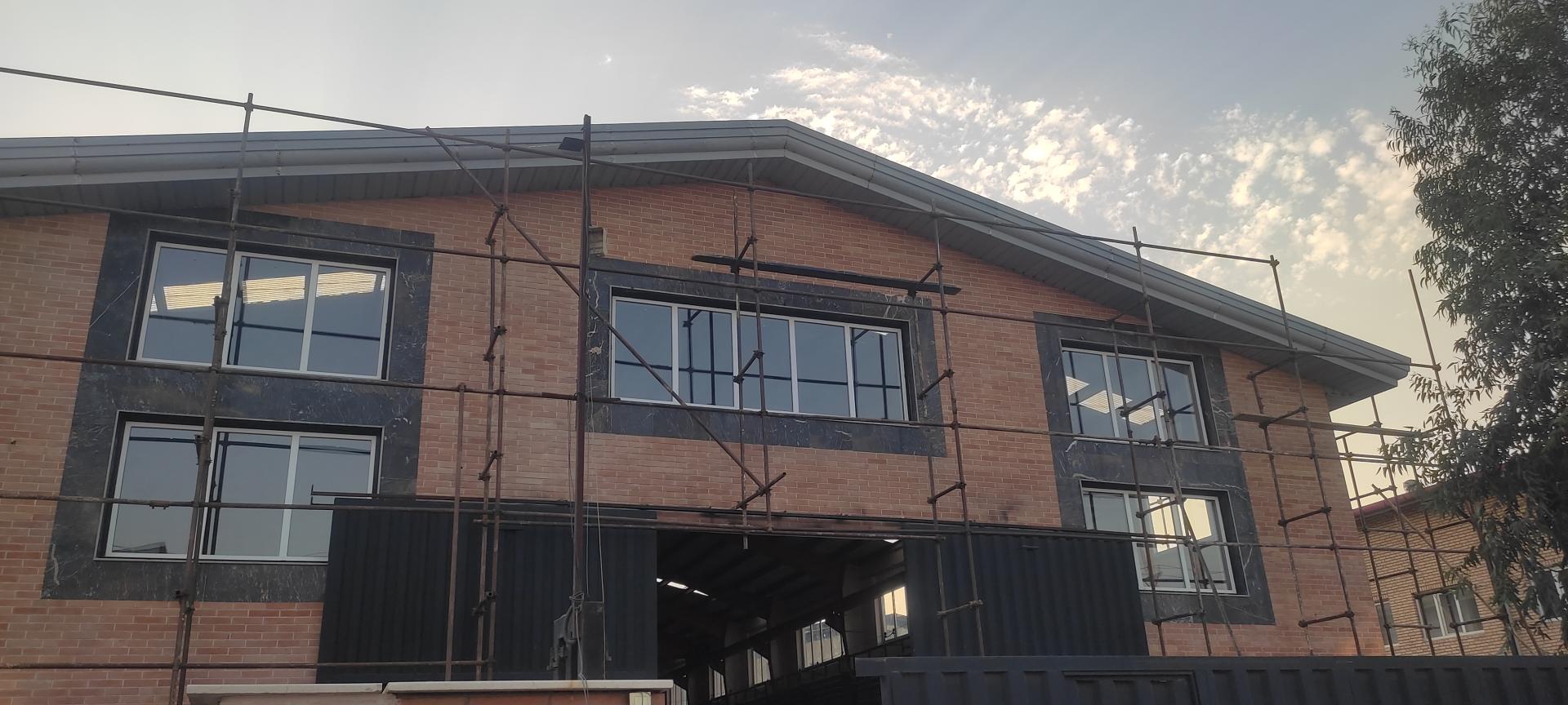 عکس کارگاه تولید شیروانی و آلاچیق