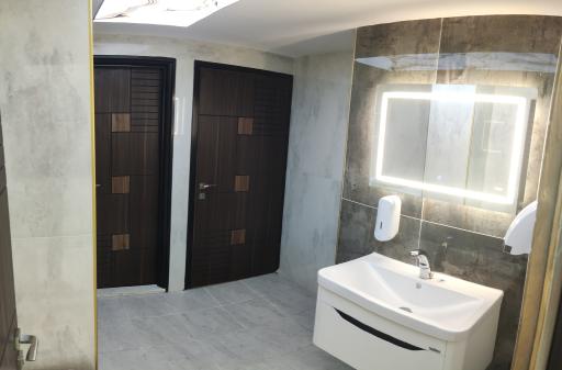 عکس آزمایشگاه مهر