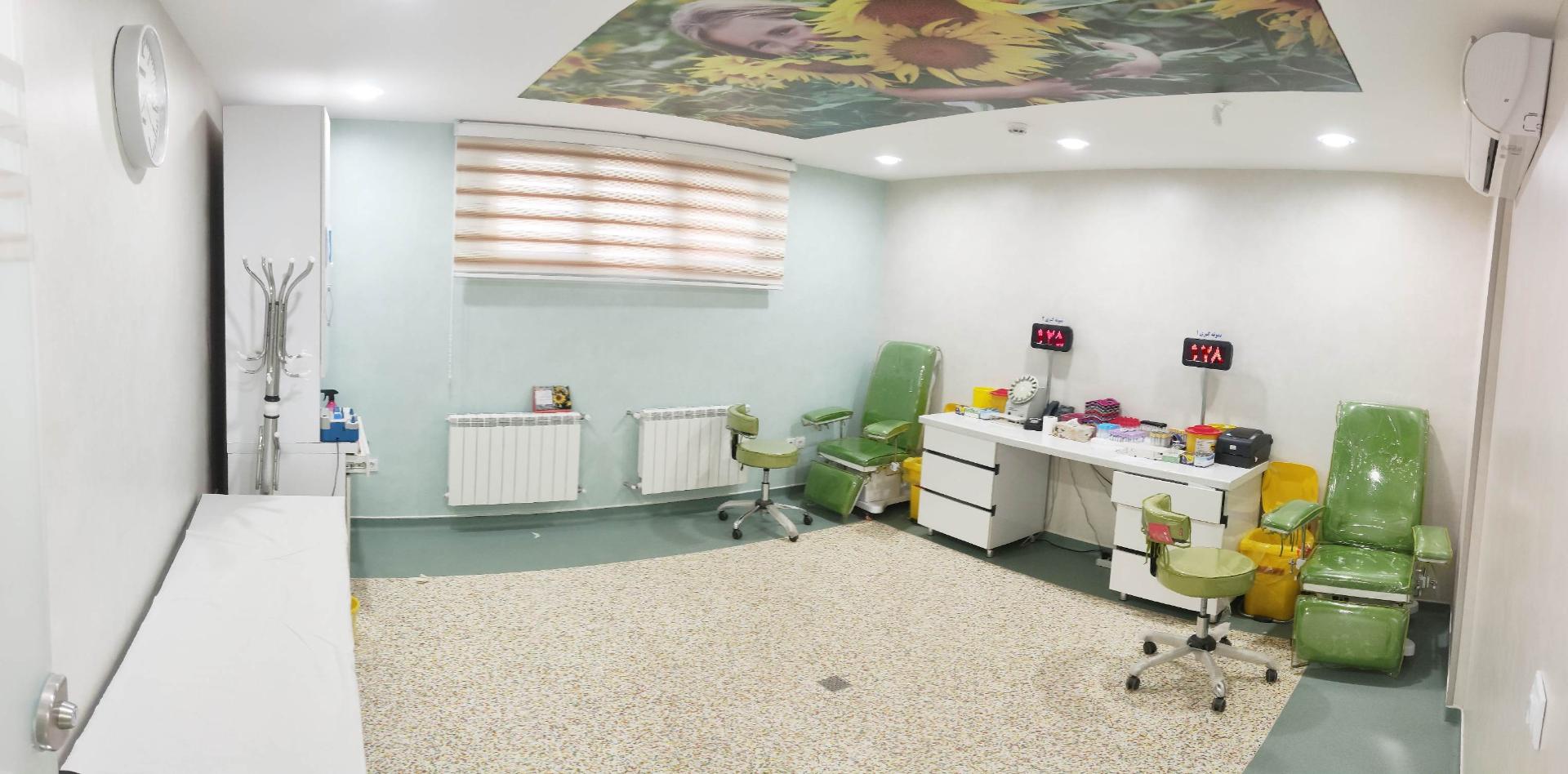 عکس آزمایشگاه مهر