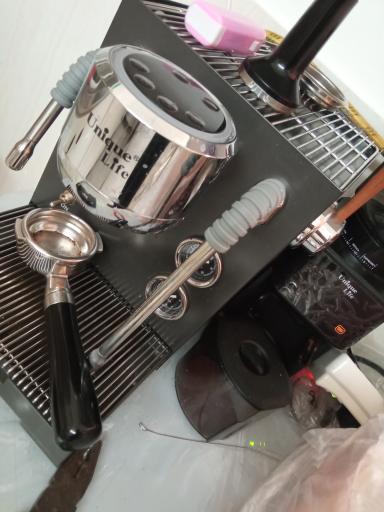 عکس کافی شاپ آبمیوه پاتوق 